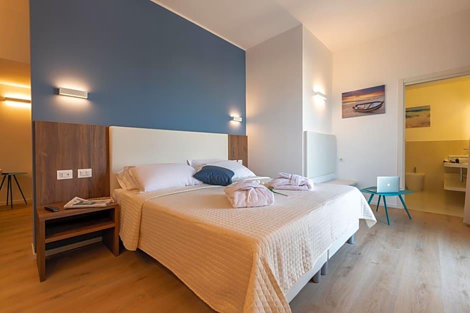 HOTEL MONDIAL 16/63