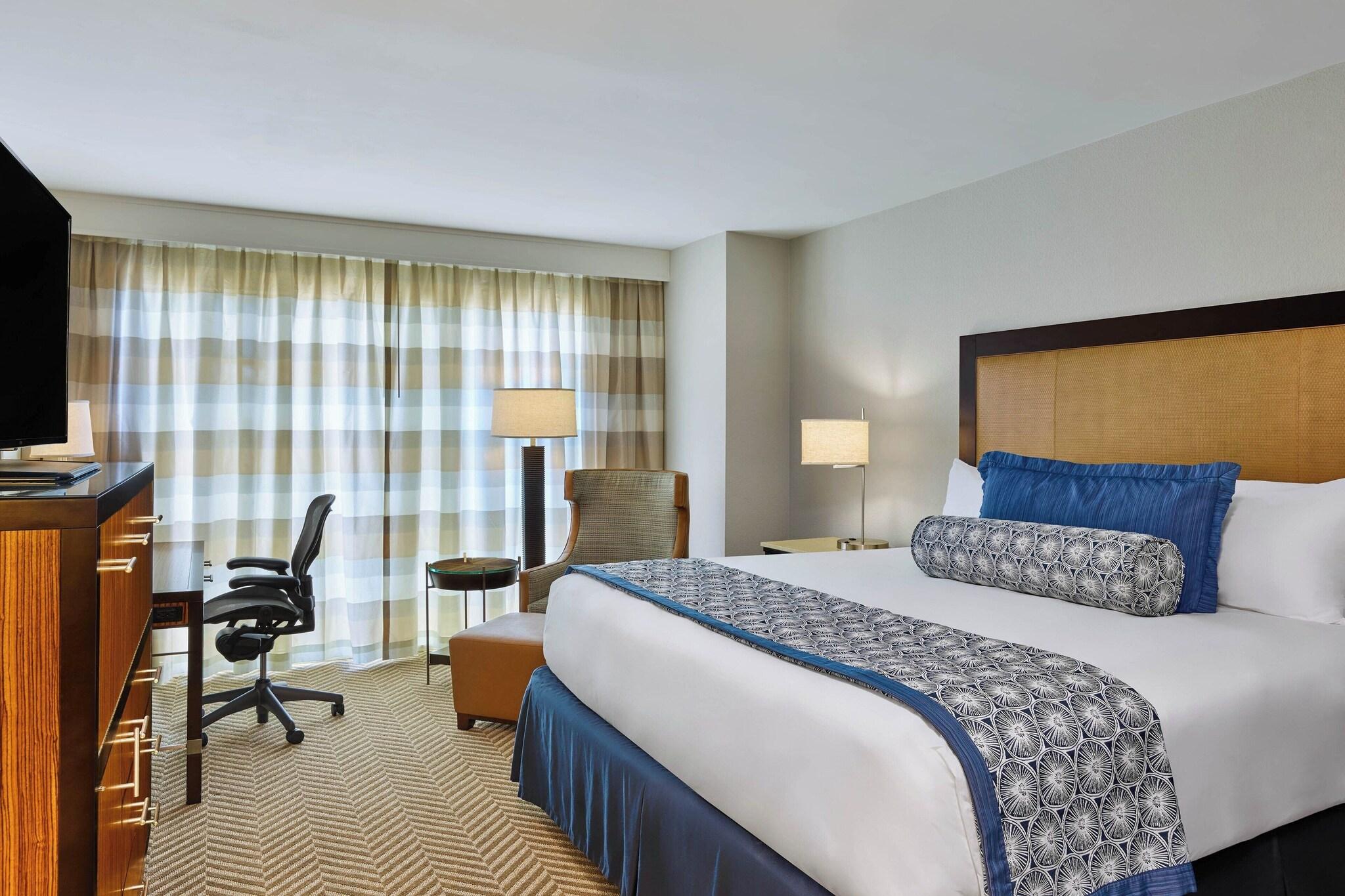 Room at The Westshore Grand, Tampa, A Tribute Portfolio Hotel, TAMPA - FL