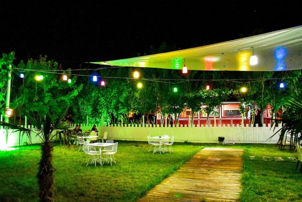 Green Hills Suites 57/60