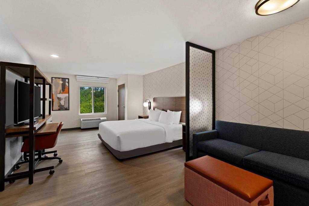 Upgrade, 2 Queen Beds, Accessible