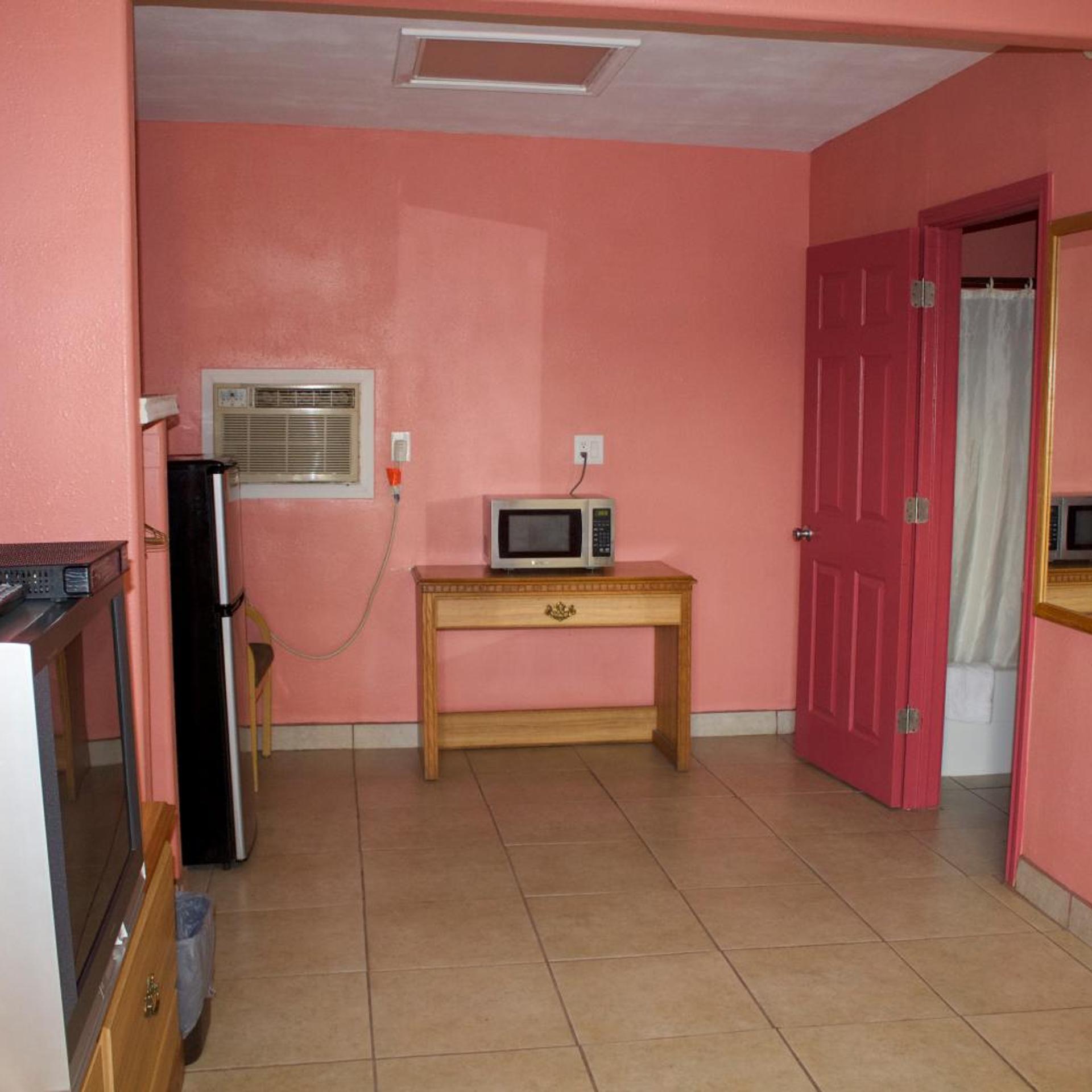 Bel-Air Motel 1/23