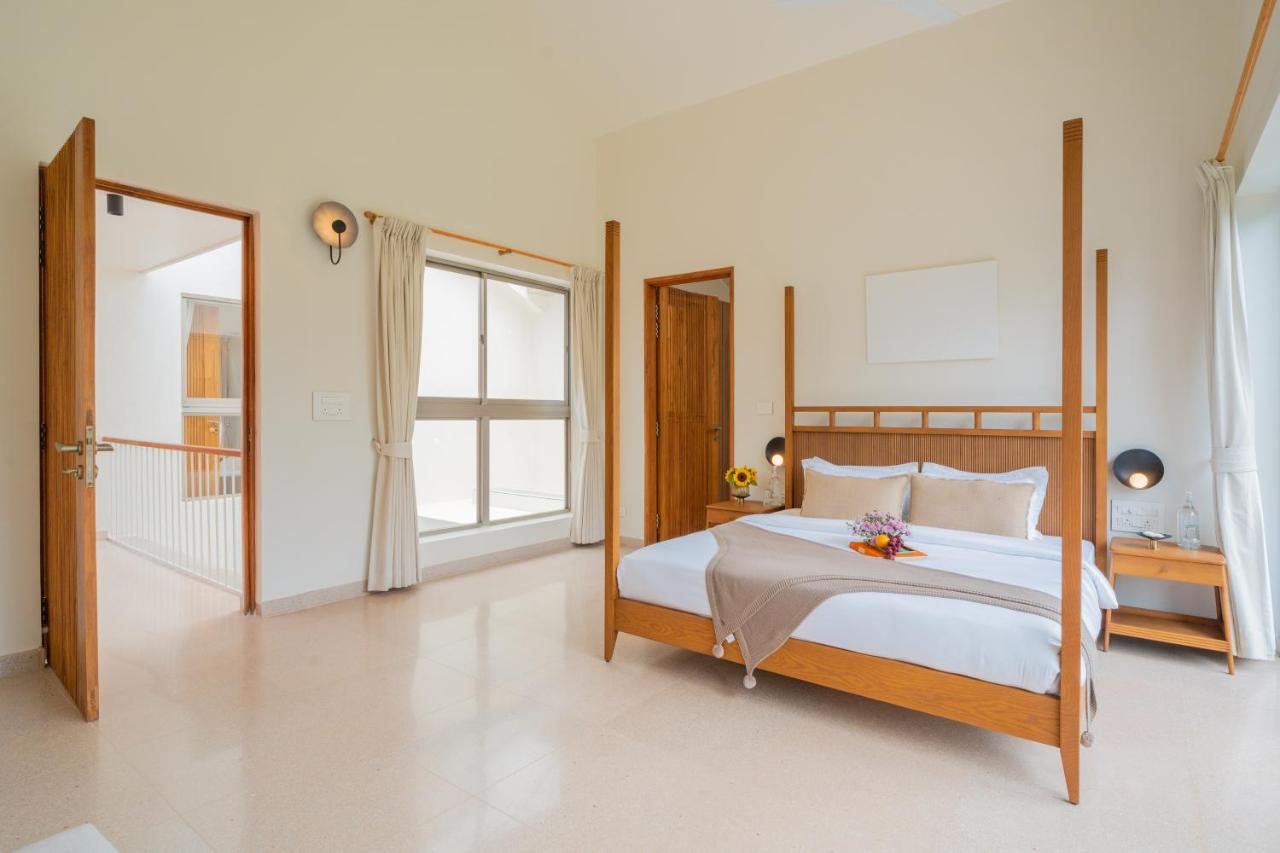 ELIVAAS 3BHK with Pvt Pool Mirai Taurus 35/79