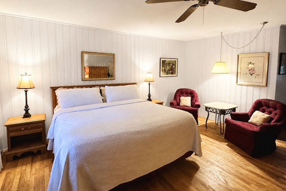 Azalea Garden Inn 20/50
