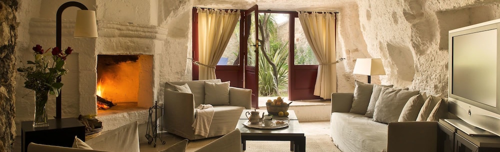 Masseria Torre Coccaro 37/55