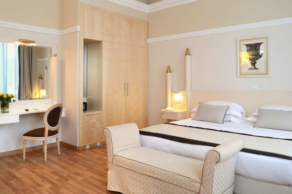 Grand Hotel Vittoria 50/71