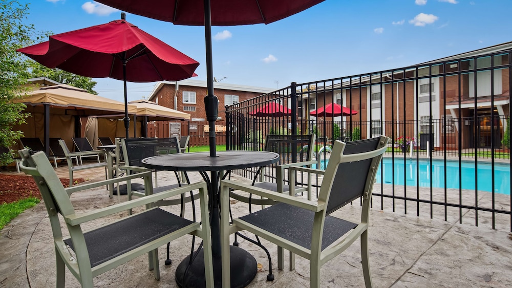 Best Western Parkway Inn Conference Centre 5/49