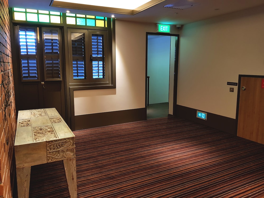 Dash Living Rochor 44/50