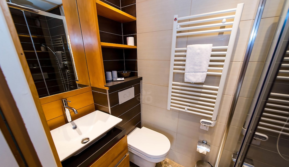 Les Balcons Du Savoy 45/50