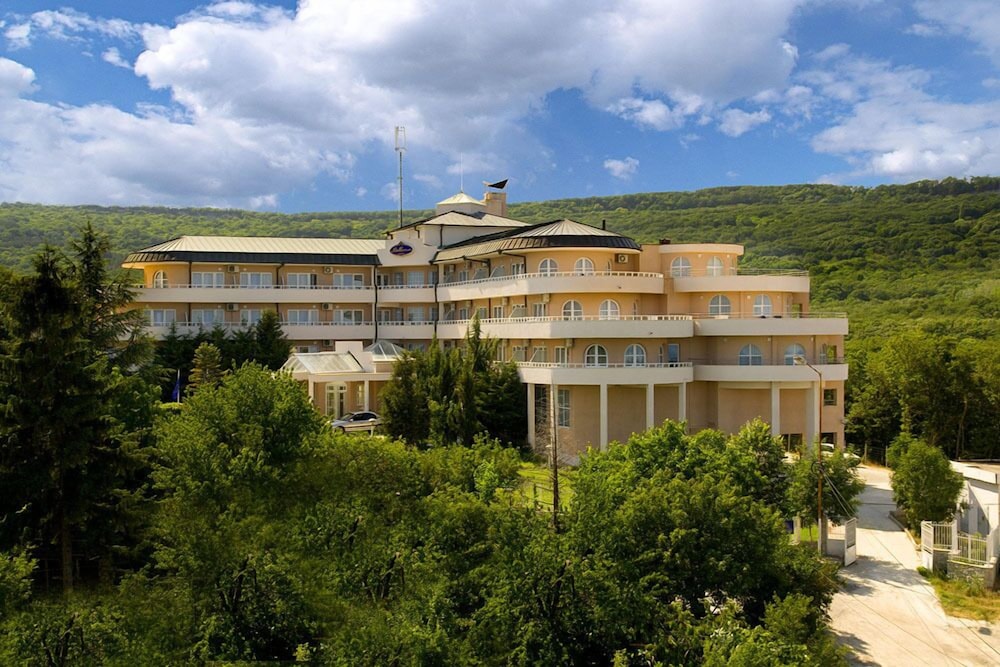 Park Hotel Bellevue 7/65