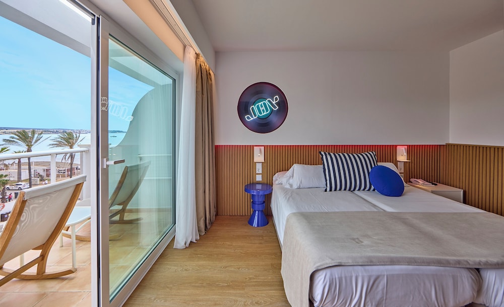 Universal Hotel Neptuno - Adults Only 26/69