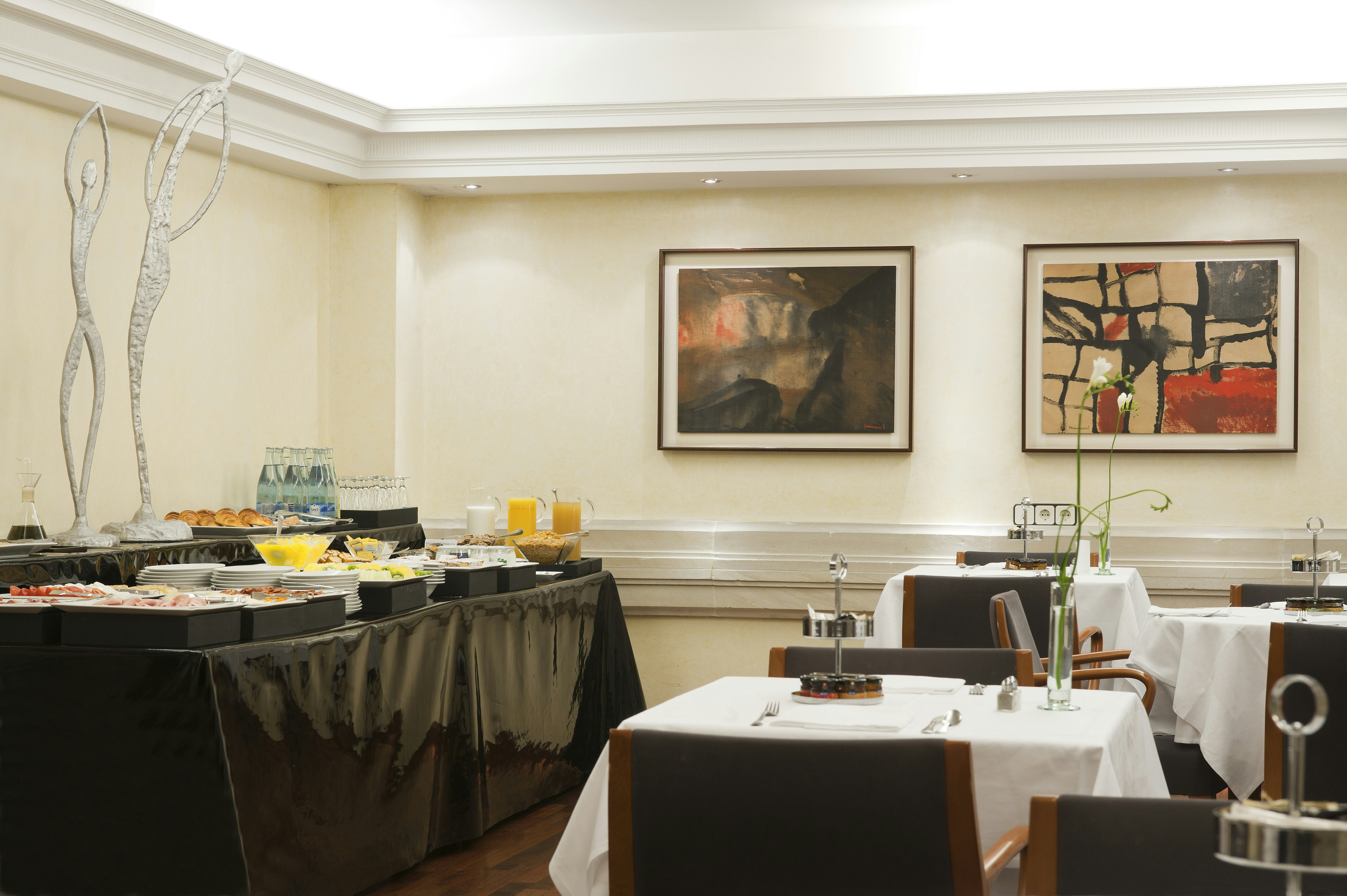 Gran Derby Suite Hotel 23/26