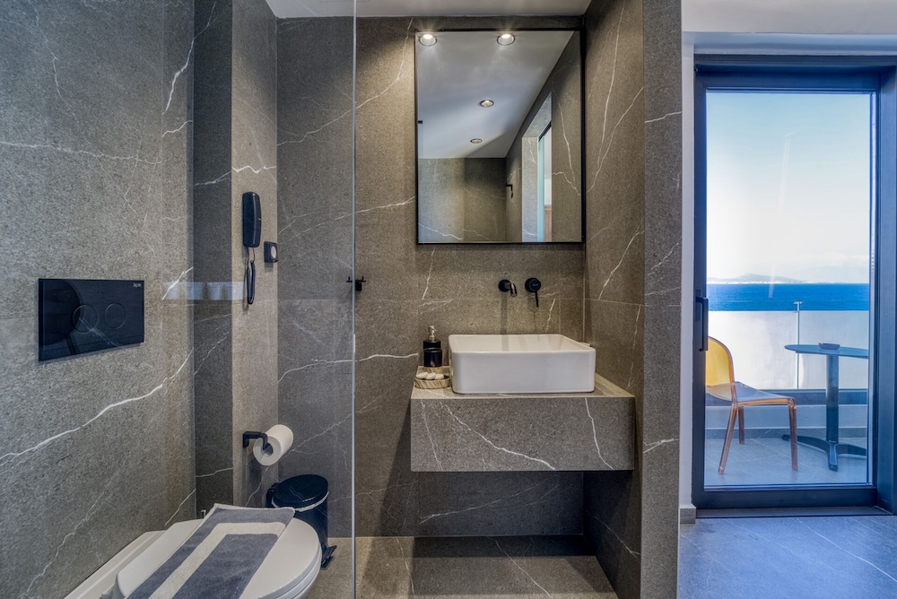 Island Seaside Hotel - Adults Only 40/41