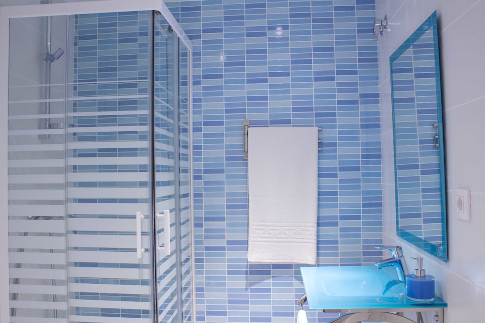 Hostal Nova 38/64