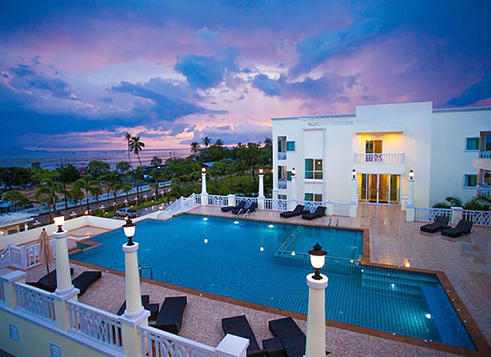 Krabi Front Bay Resort 44/50