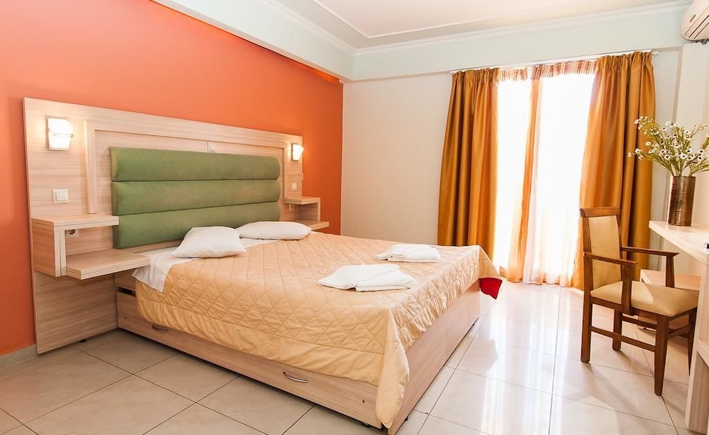 SUPERIOR, DOUBLE BED
