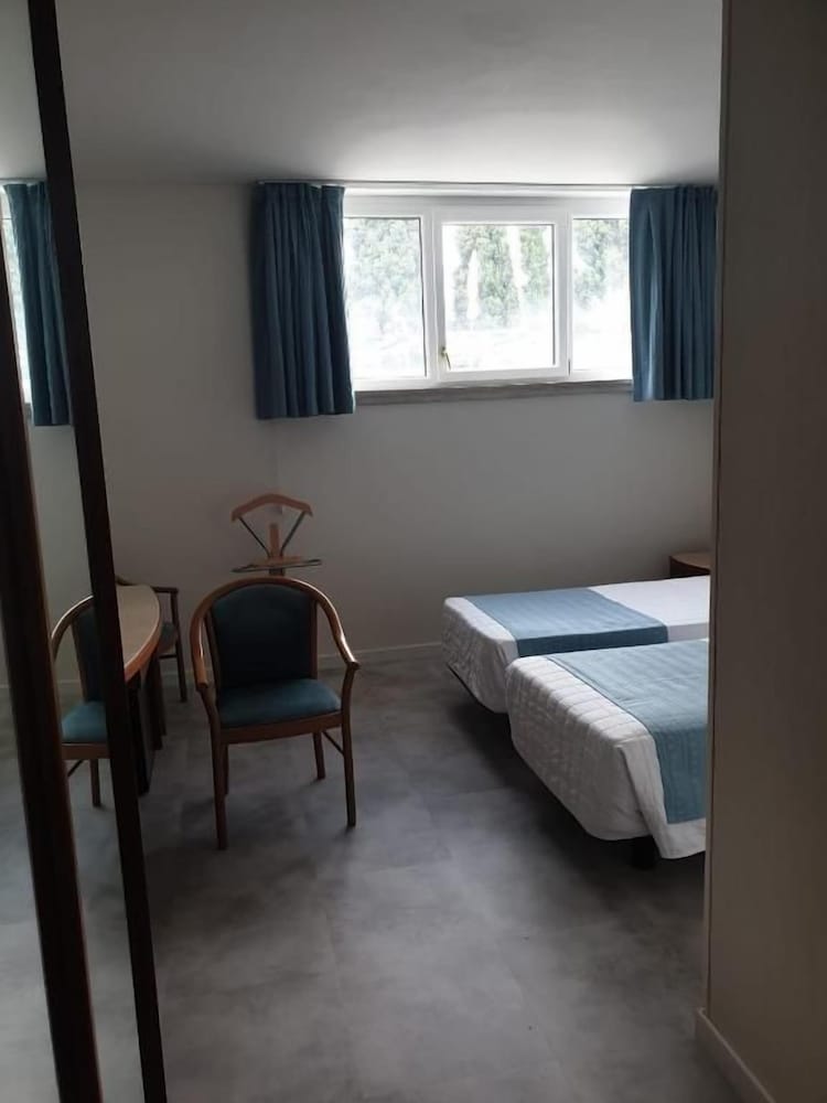 Hotel Excelsior Bay 15/50