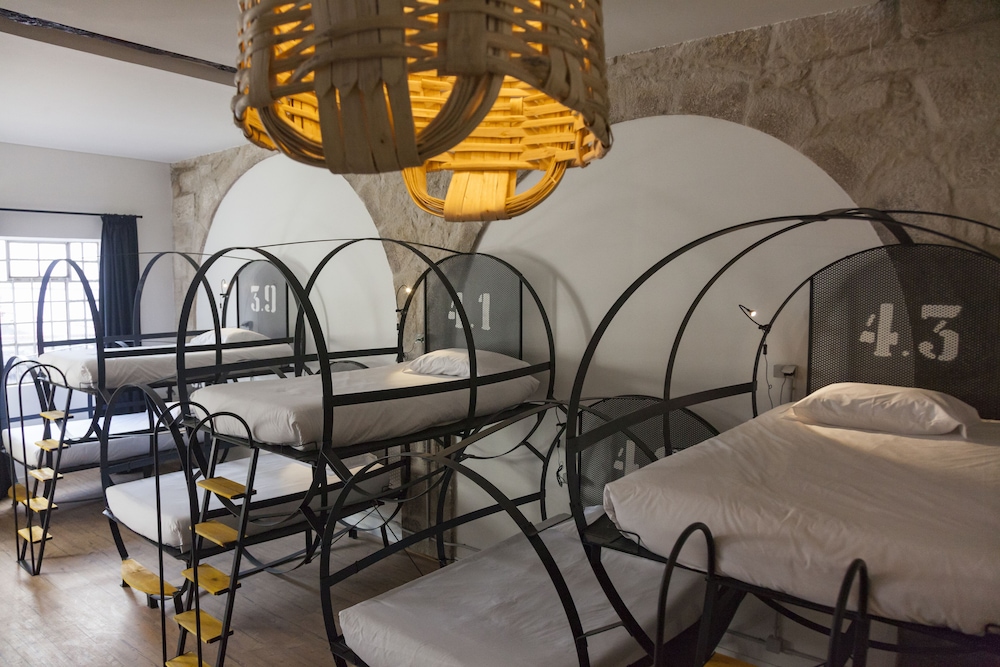 The House Of Sandeman Hostel & Suites 36/50