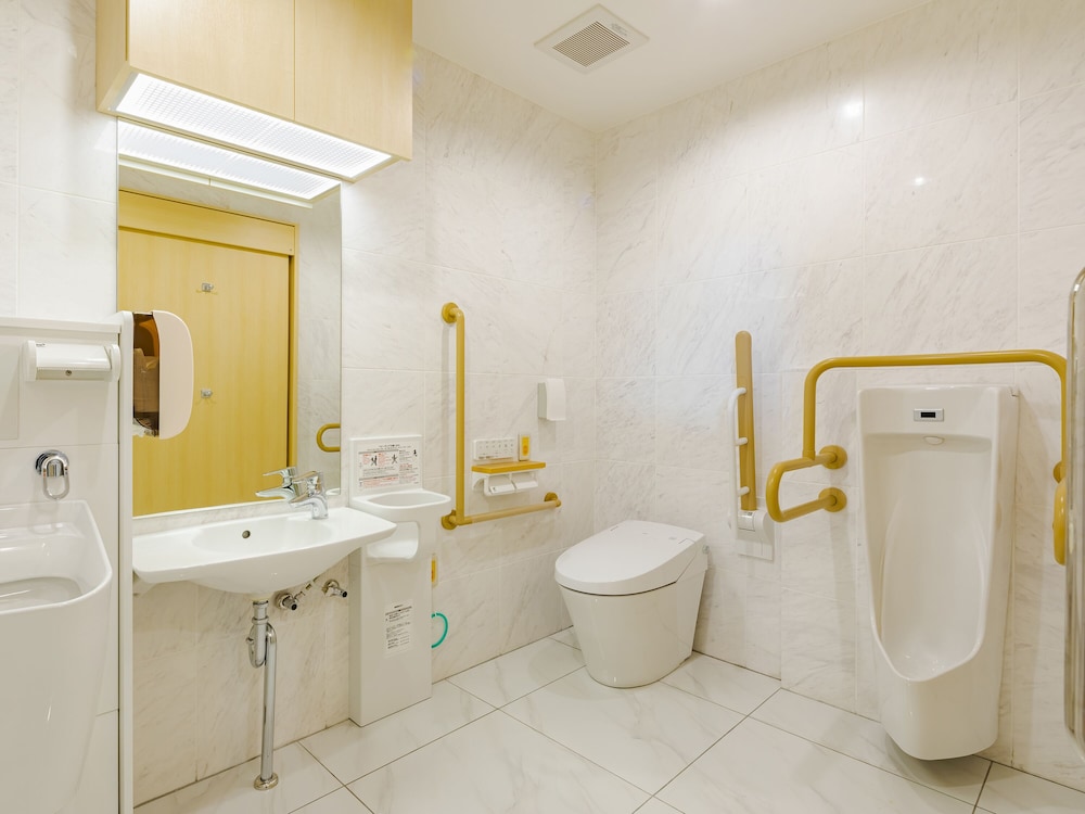 Toyoko Inn Osaka Dome Mae 25/26