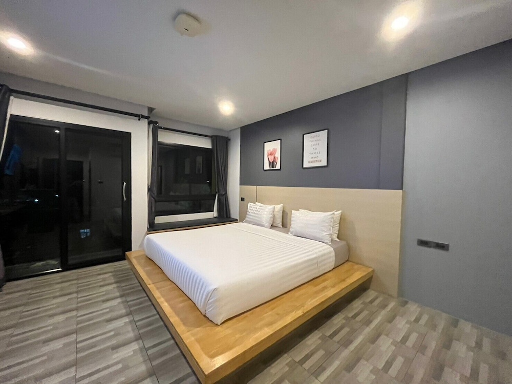 Sor Kor Sor Resort 30/61