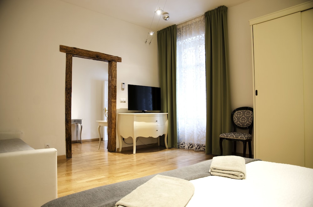 Dolce Vita Suites Hotel 17/48