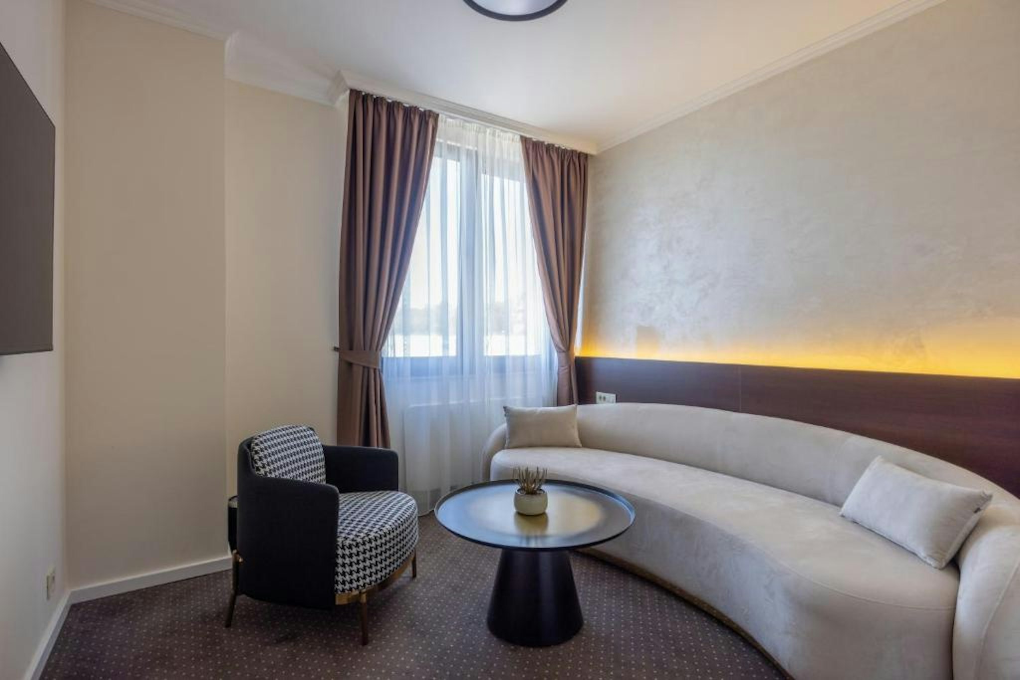 Hotel Nobel West 28/31