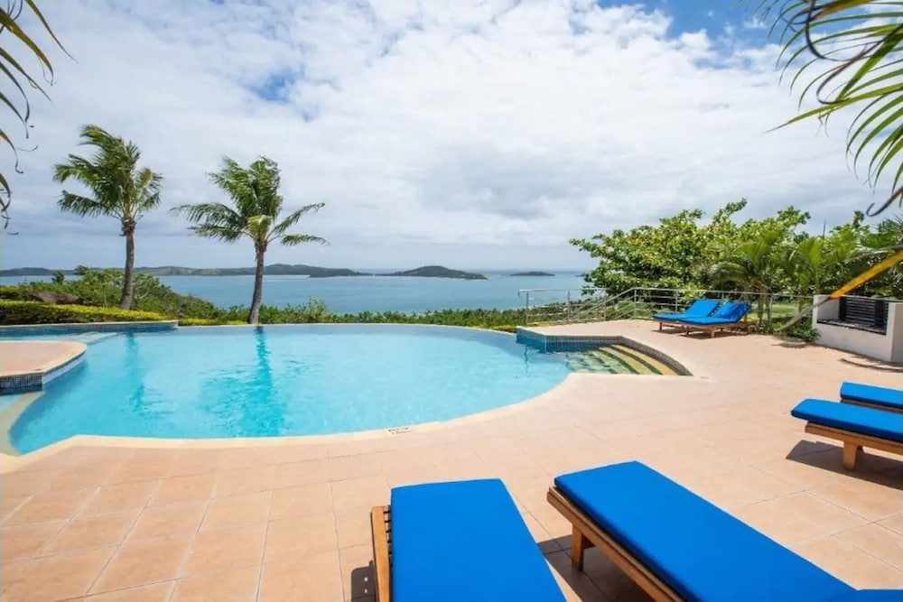 Dreamview Villas 51/60