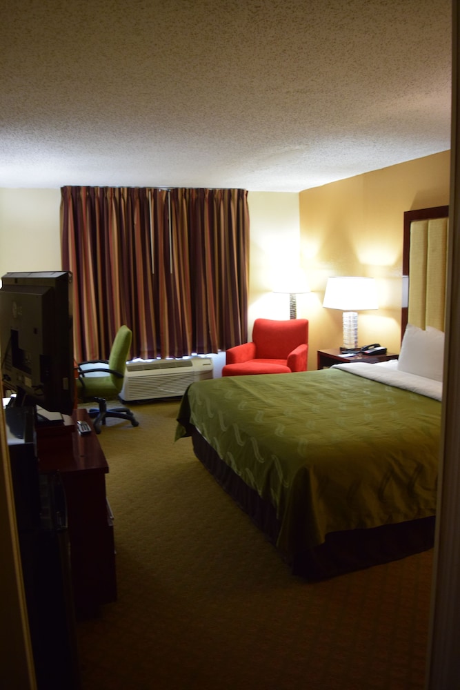 Quality Inn Rocky Mount near Event Center 10/39
