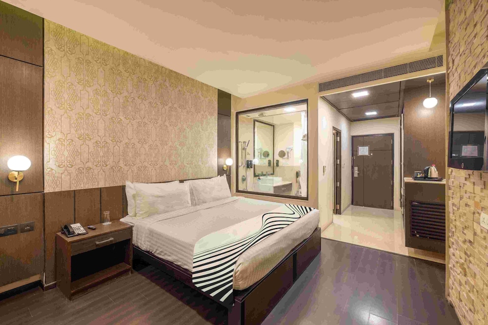 Sunday Hotel Jaipur 31/55
