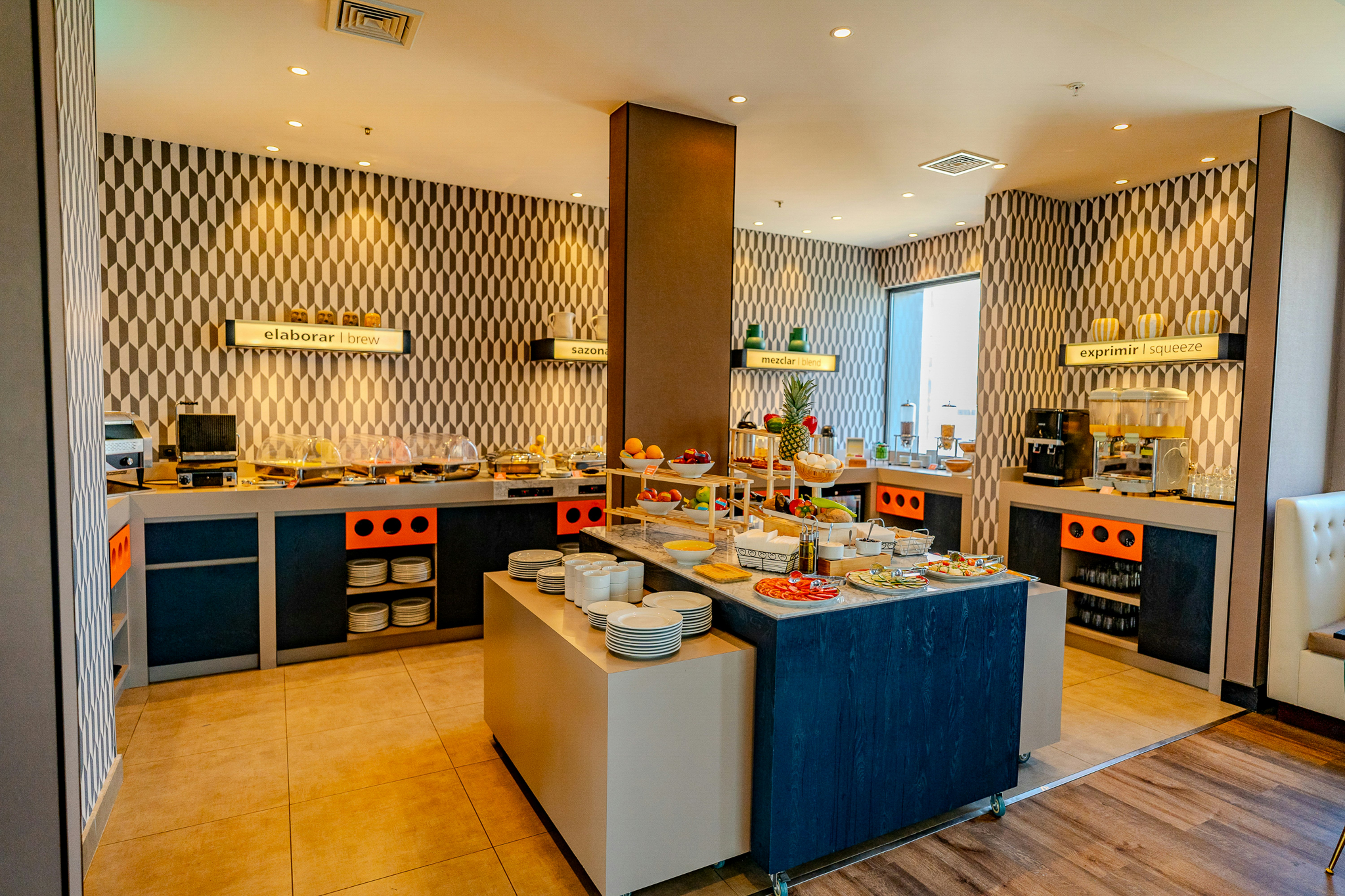 Hampton by Hilton Santiago Las Condes 56/66