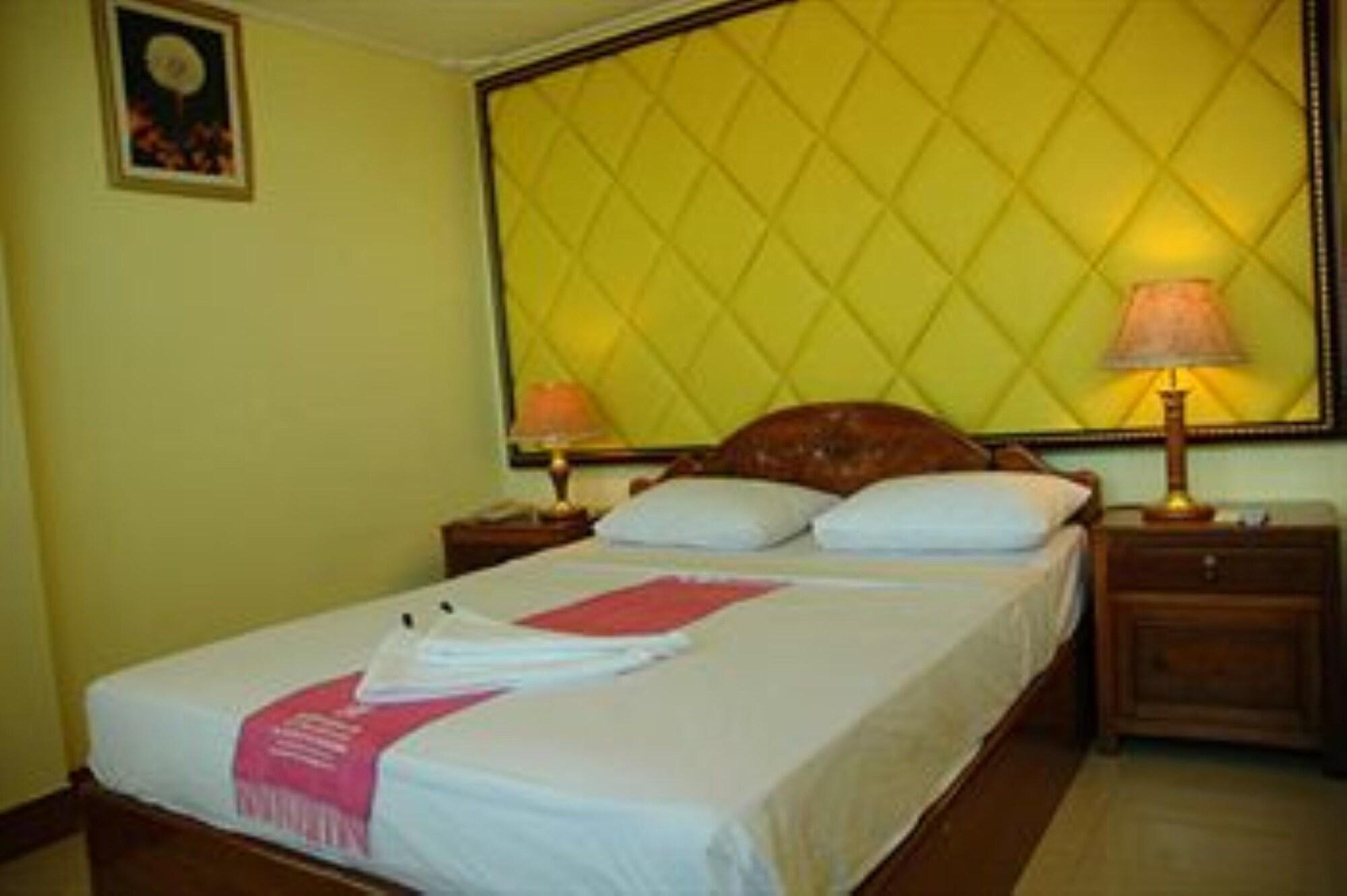 Sky Park Guesthouse 13/28