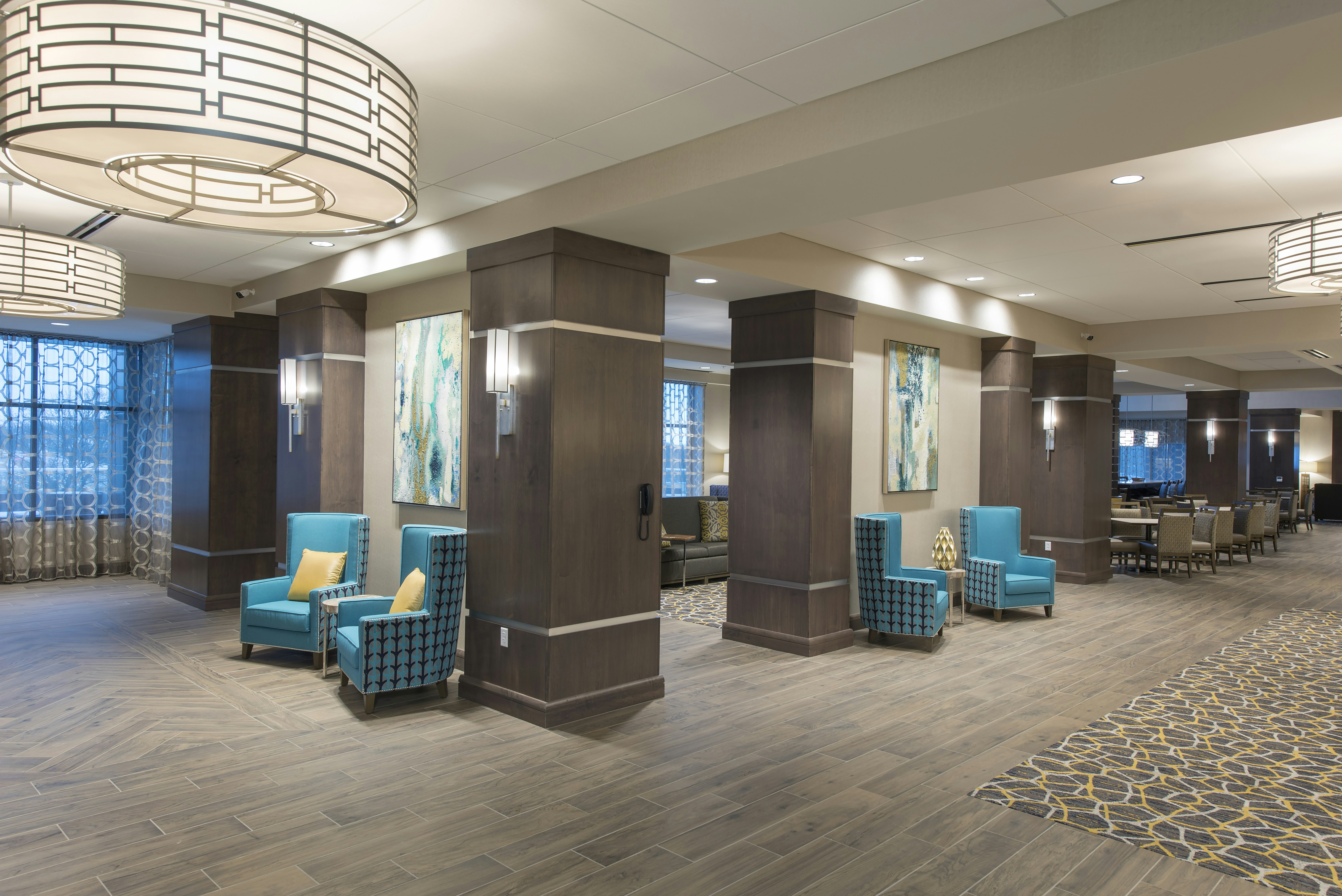 Hampton Inn and Suites Grand Rapids Downtown 38/61