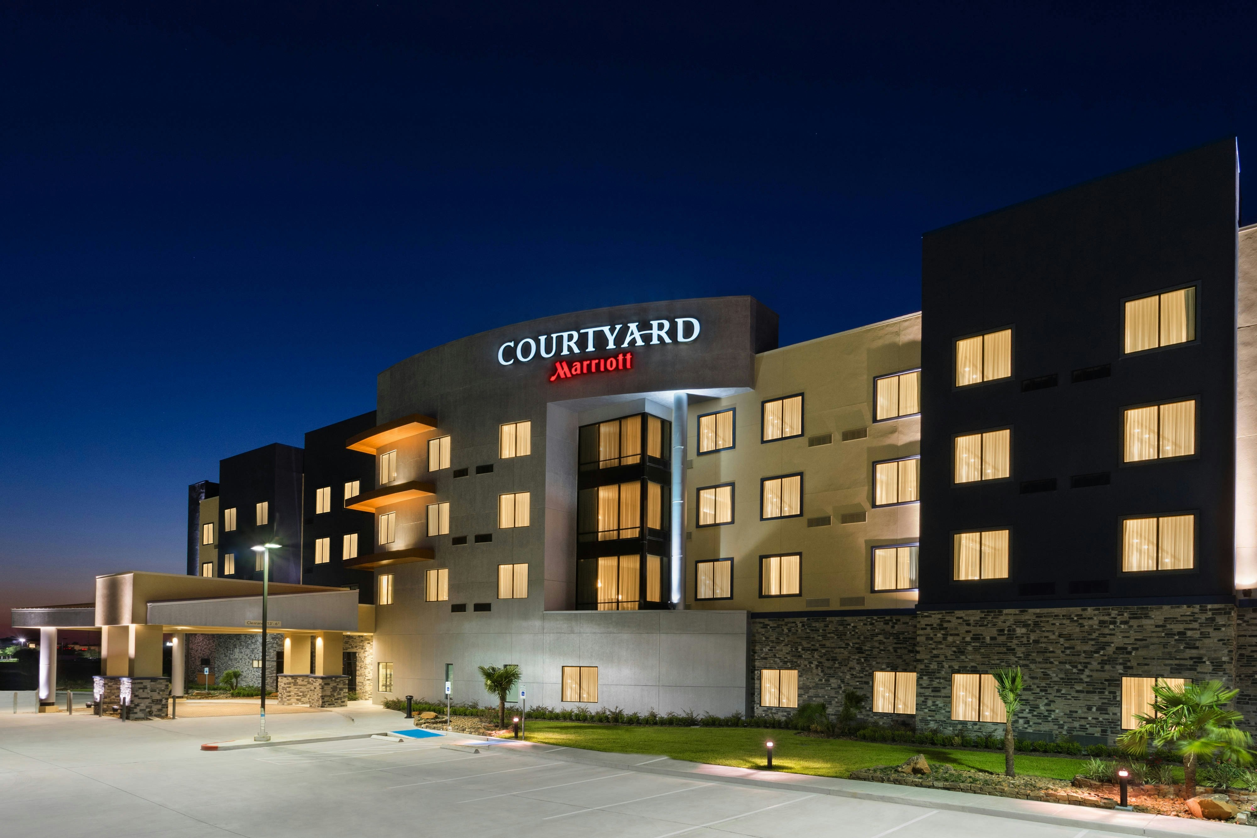 COURTYARD HOUSTON KATY MILLS 37/39