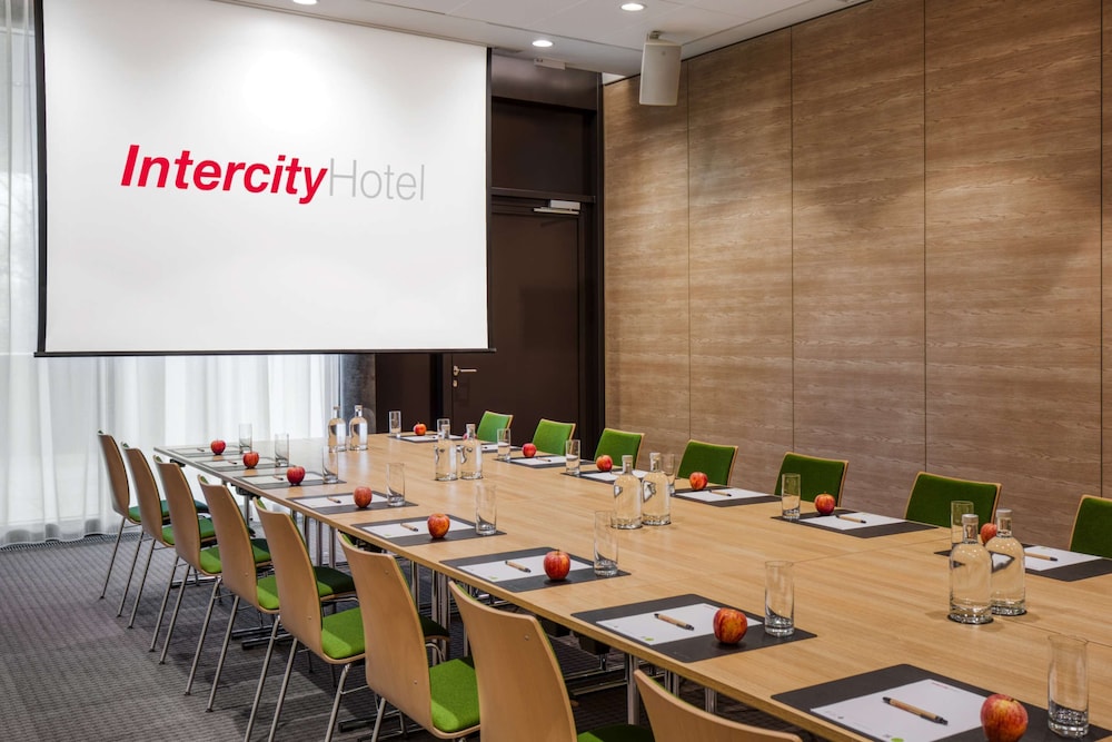 Intercityhotel Zurich Airport 58/68
