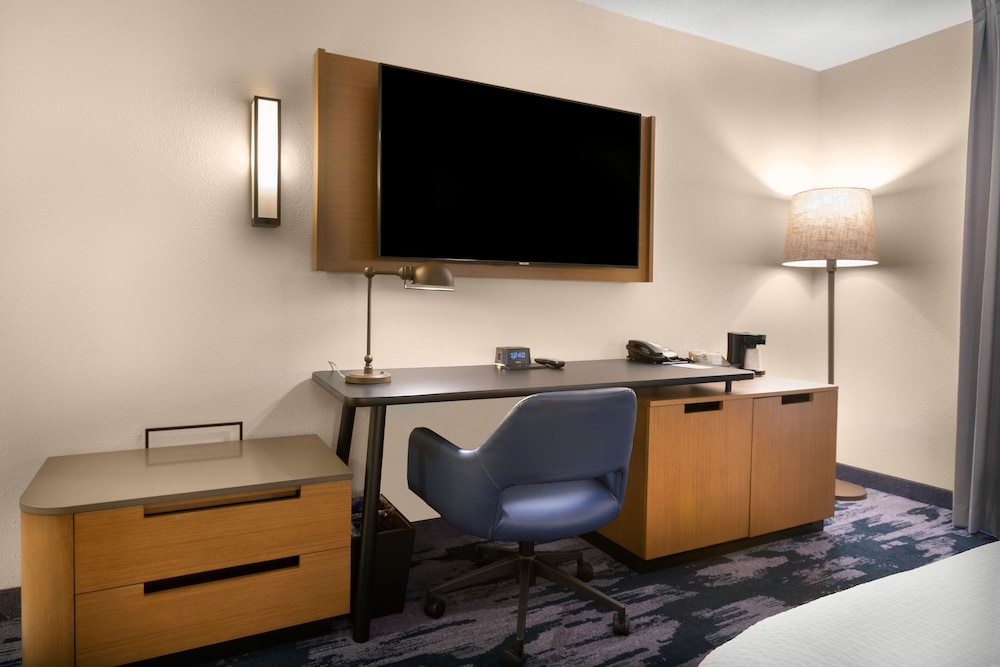 Fairfield Inn Suites Elizabeth City 37/43