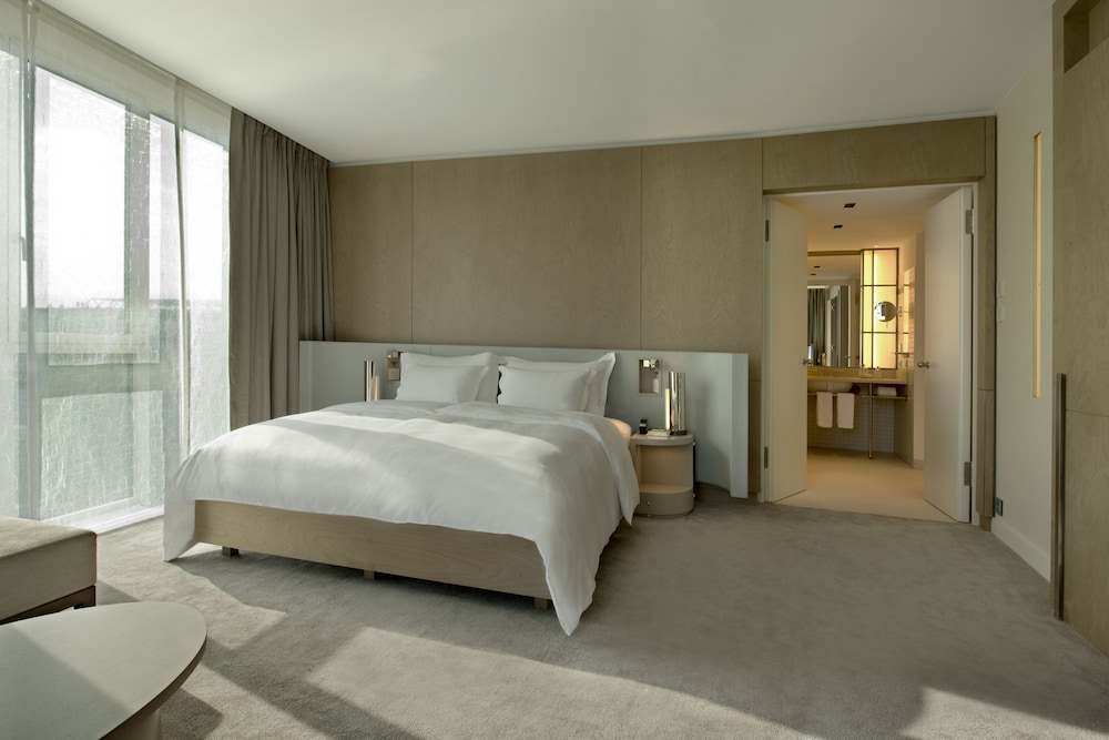 The Ritz-Carlton Wolfsburg 4/45