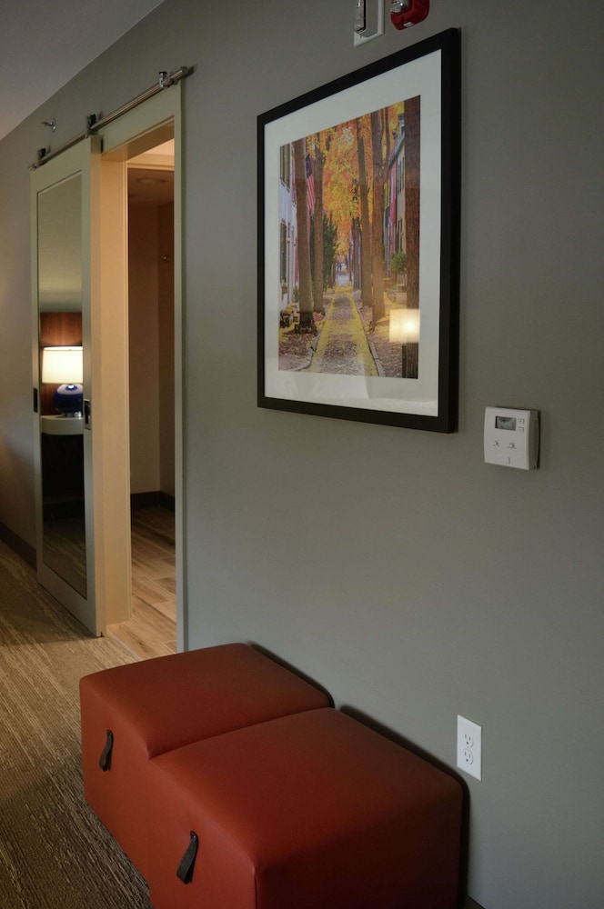 Hampton Inn & Suites Philadelphia/Media 23/47