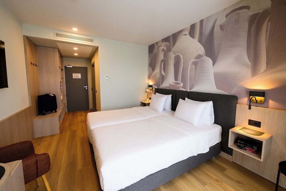 Mercure Alba Iulia 17/30