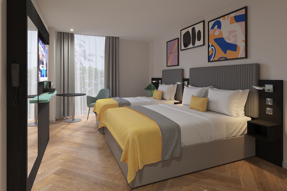 غرفة ديلوكس بسرير مزدوج، Maldron Hotel Croke Park 2/4
