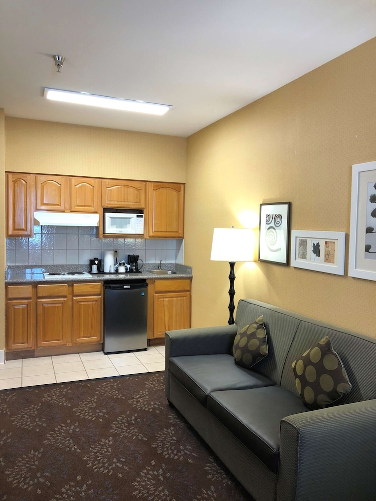 Country Inn & Suites by Radisson, San Jose International Airport, CA 18/30