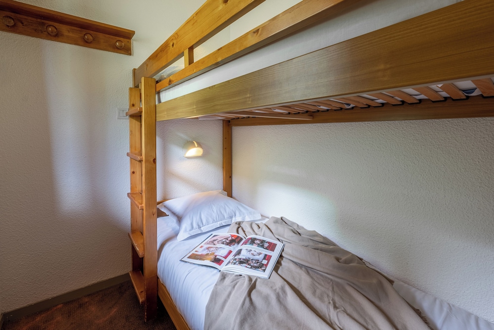 RESIDENCE PIERRE & VACANCES LES SENTIERS DU TUEDA 23/50