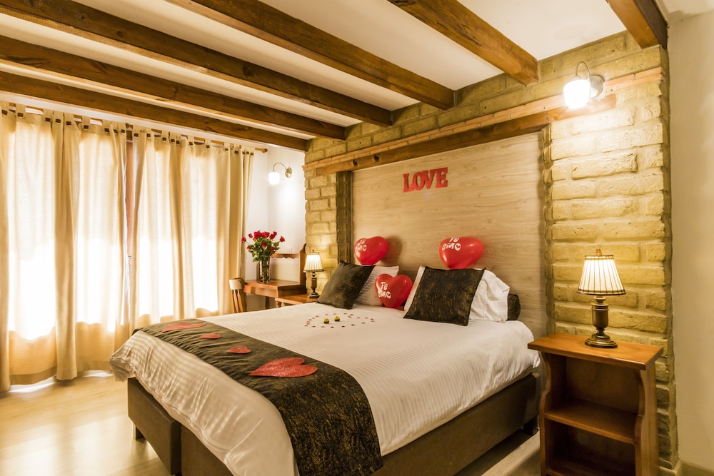 Hotel El Giro 17/50