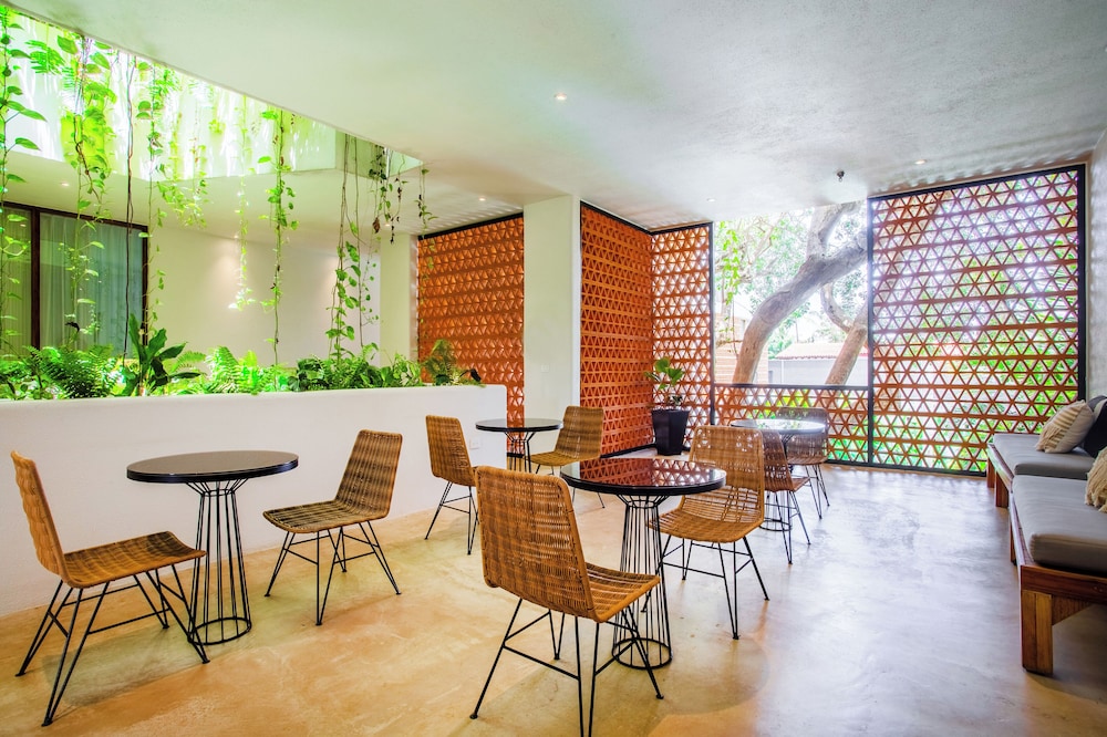 Agua de Luna Boutique Hotel 50/64