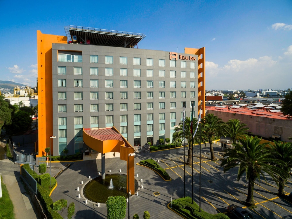Real Inn Perinorte 5/56