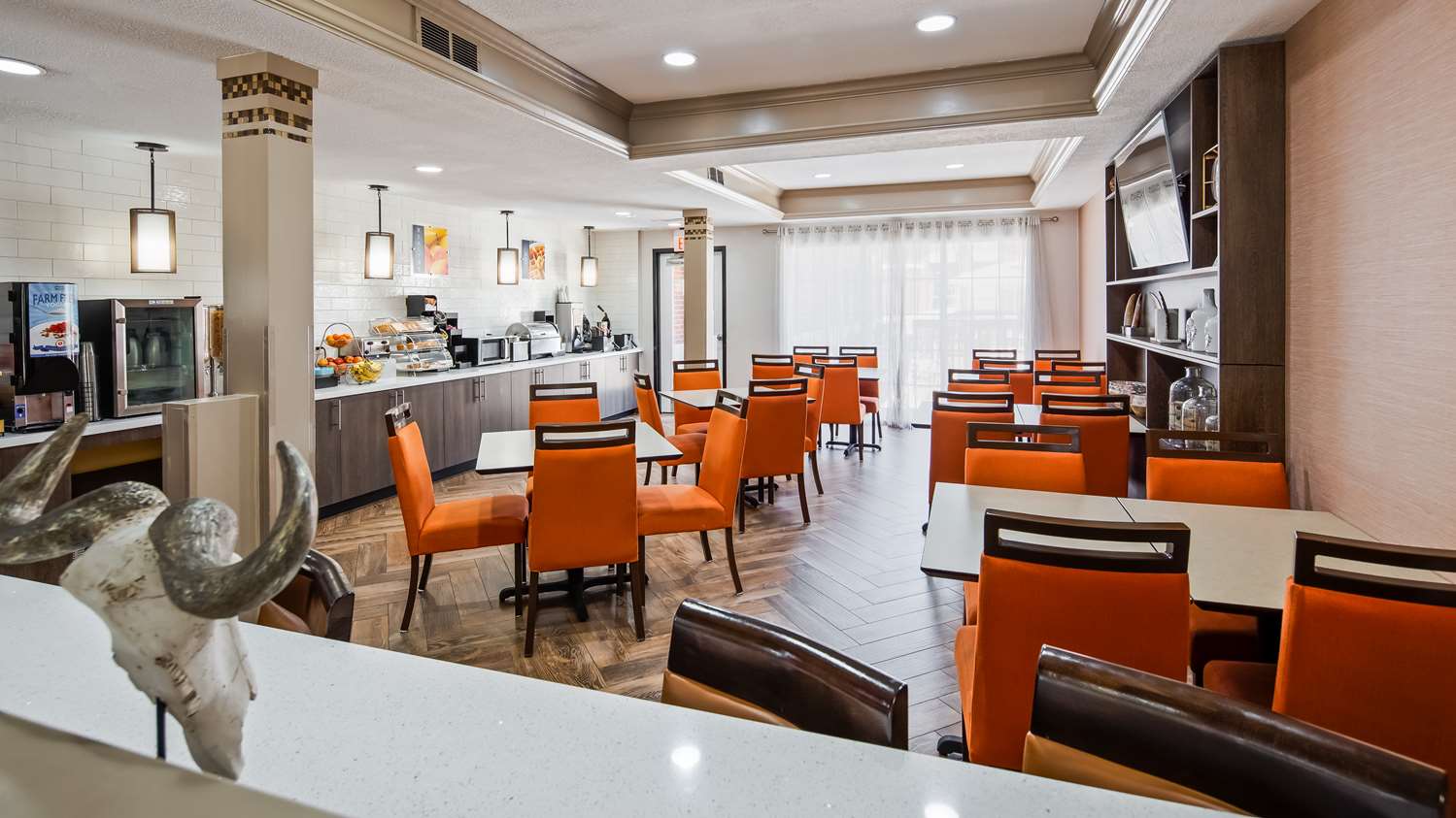 Clarion Pointe Addison Dallas North 8/12
