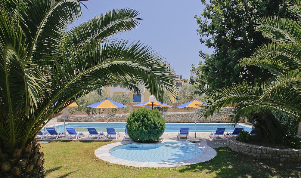 Kyveli Apartments 38/50