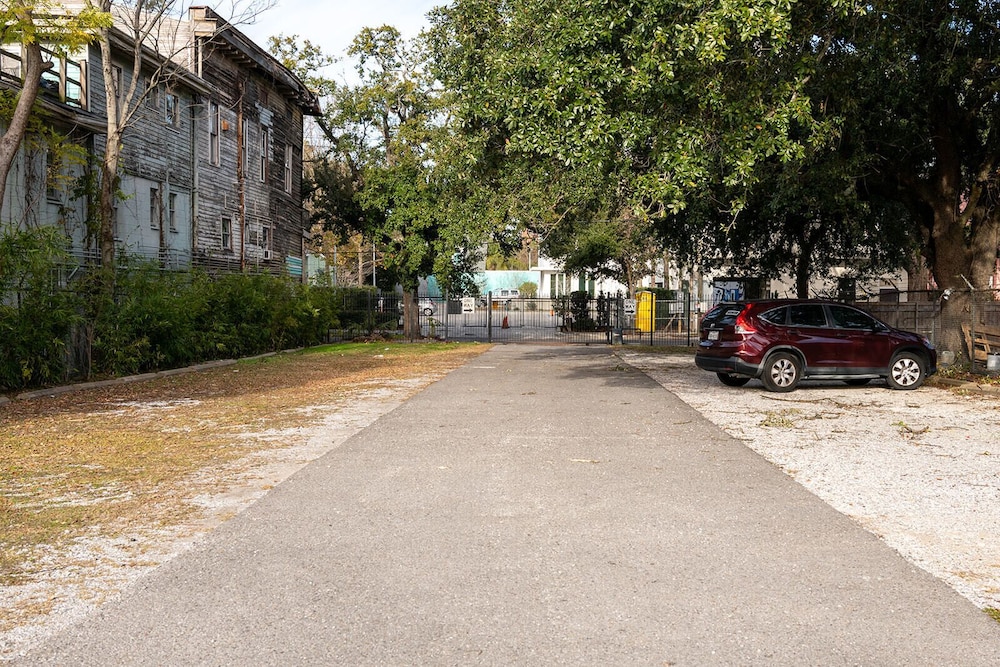 French Quarter Suites Hotel 42/55