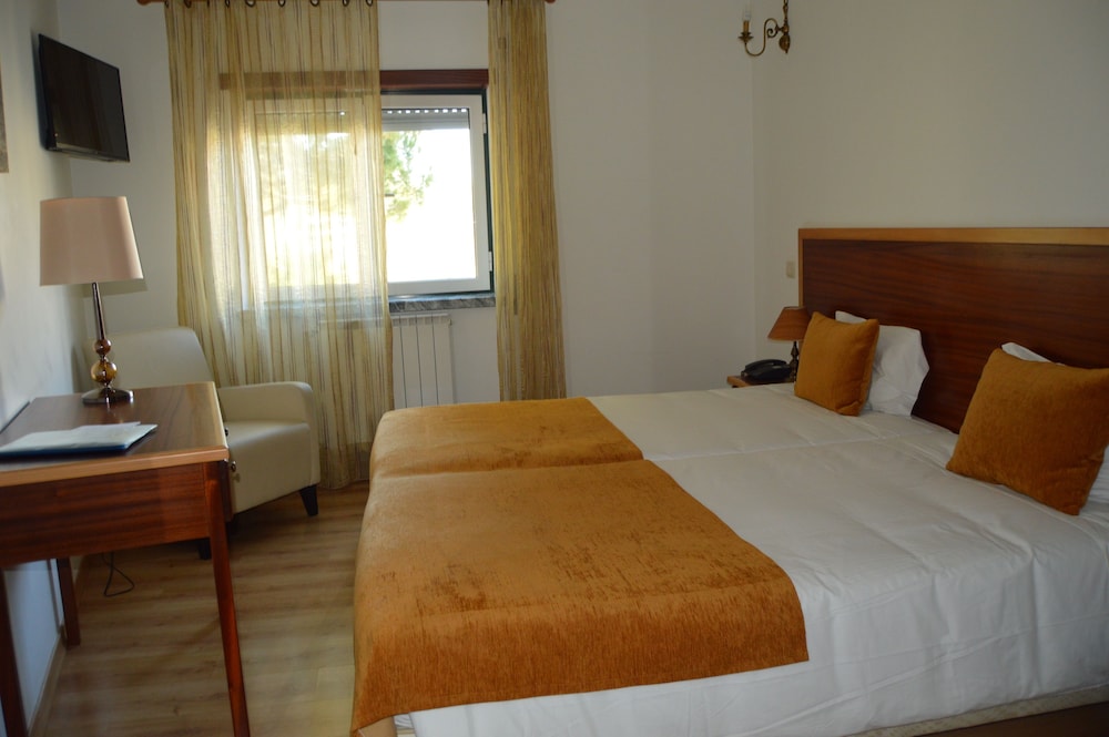 HOTEL LOURO 17/69