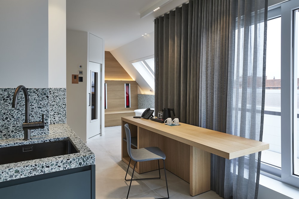 Parkhotel Roeselare 8/54