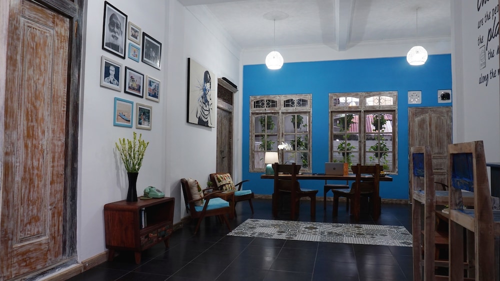 Sanur House 11/68