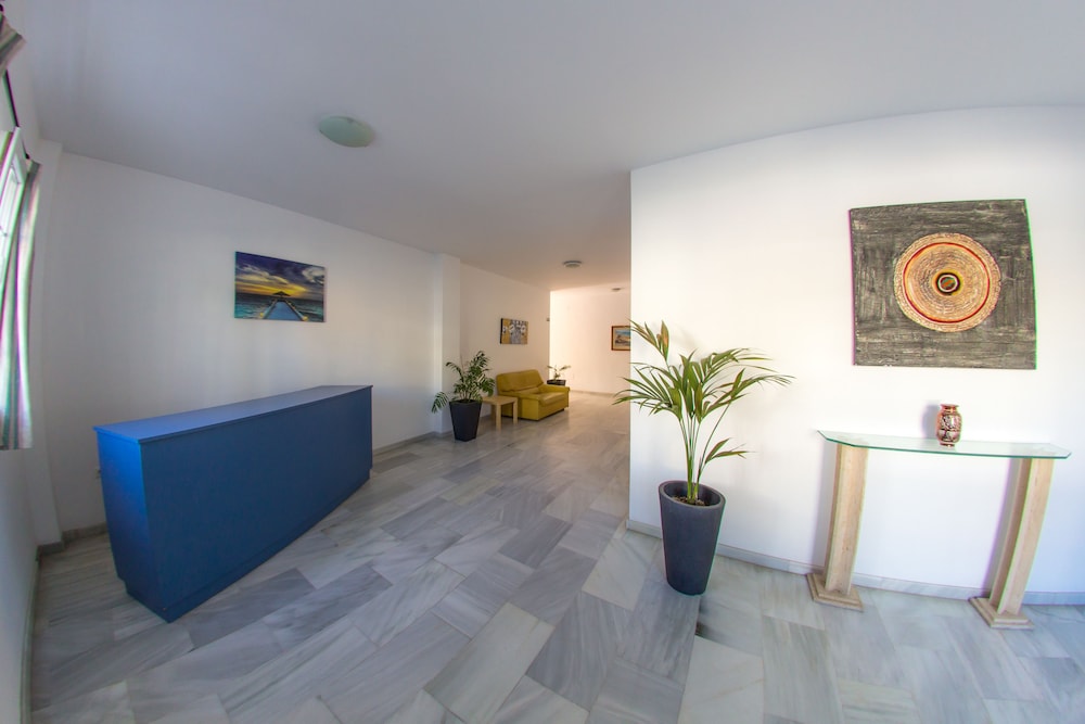 Apartamentos Turísticos Almoraide 10/50